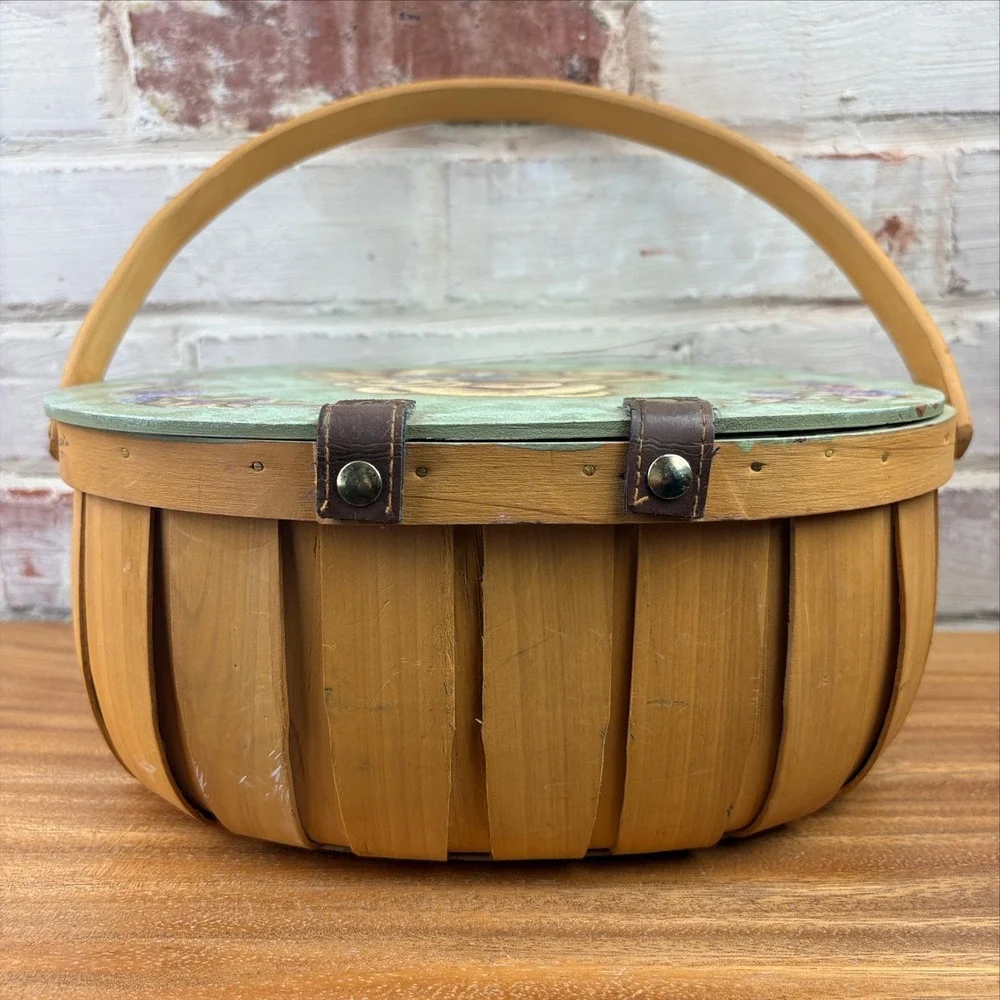 Handpainted Teddy Bear Blackberry Purse Basket Wood Lid Leather Straps Cottage